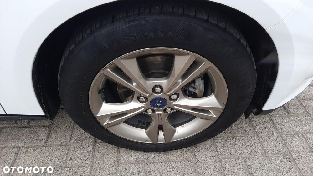 Ford Focus - 17