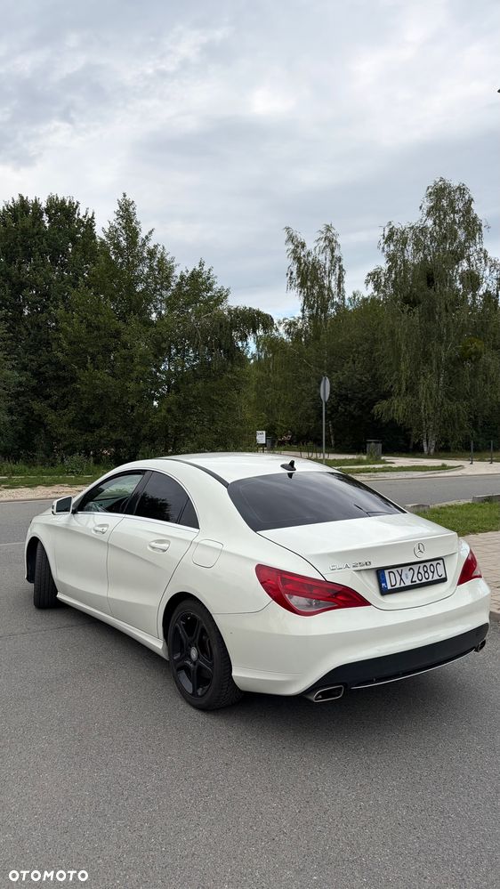 Mercedes-Benz CLA 250 4Matic 7G-DCT Sport - 4