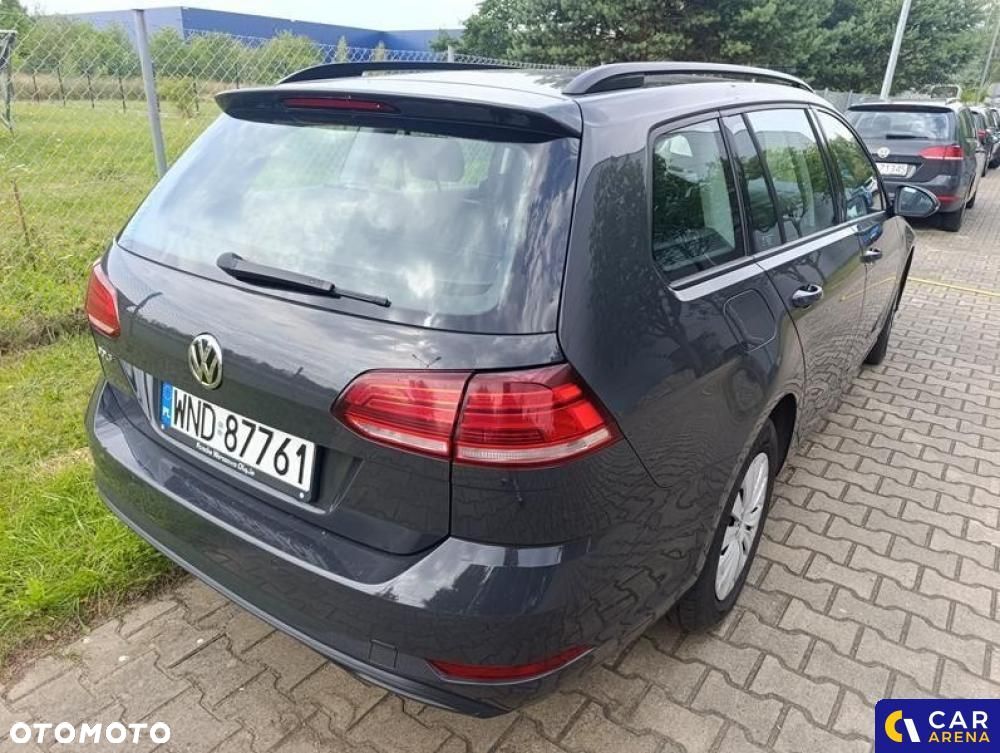 Volkswagen Golf - 4
