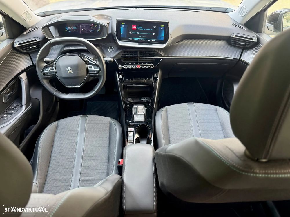Peugeot e-2008 Allure - 9