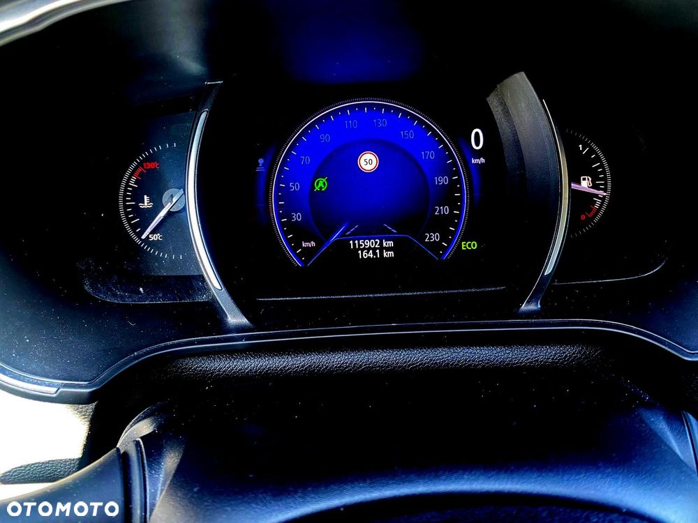 Renault Megane ENERGY TCe 100 LIMITED - 11