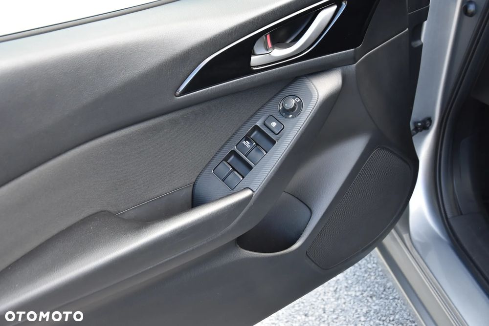 Mazda 3 SKYACTIV-G 120 Center-Line - 28