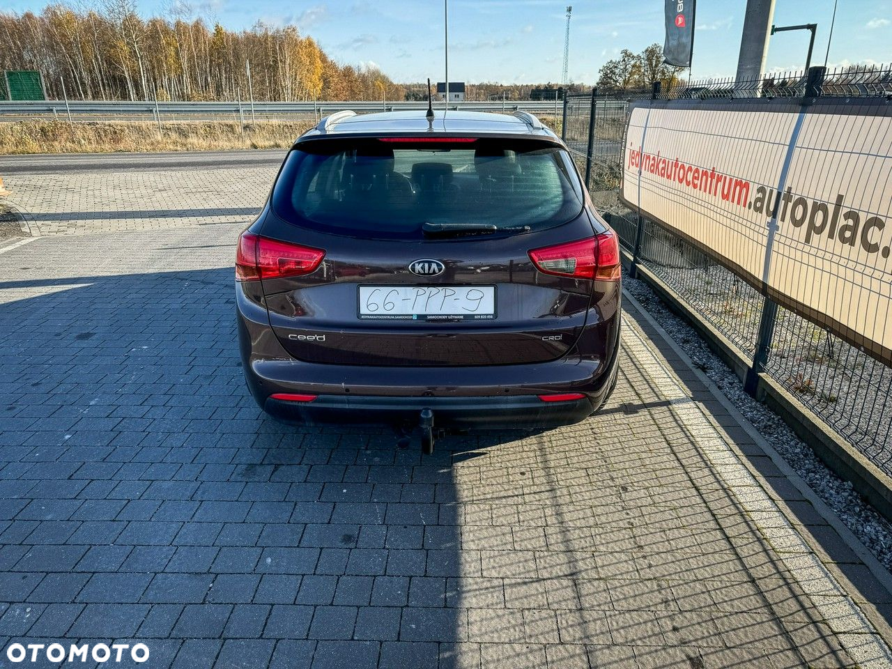 Kia Ceed - 10