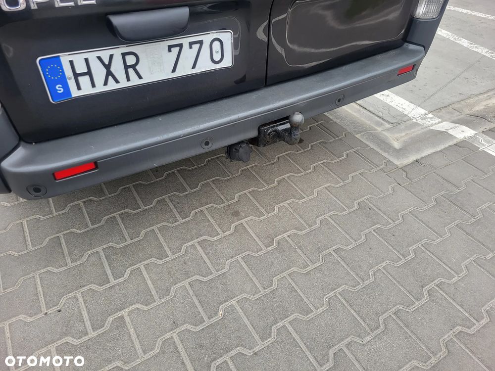 Opel Vivaro - 9