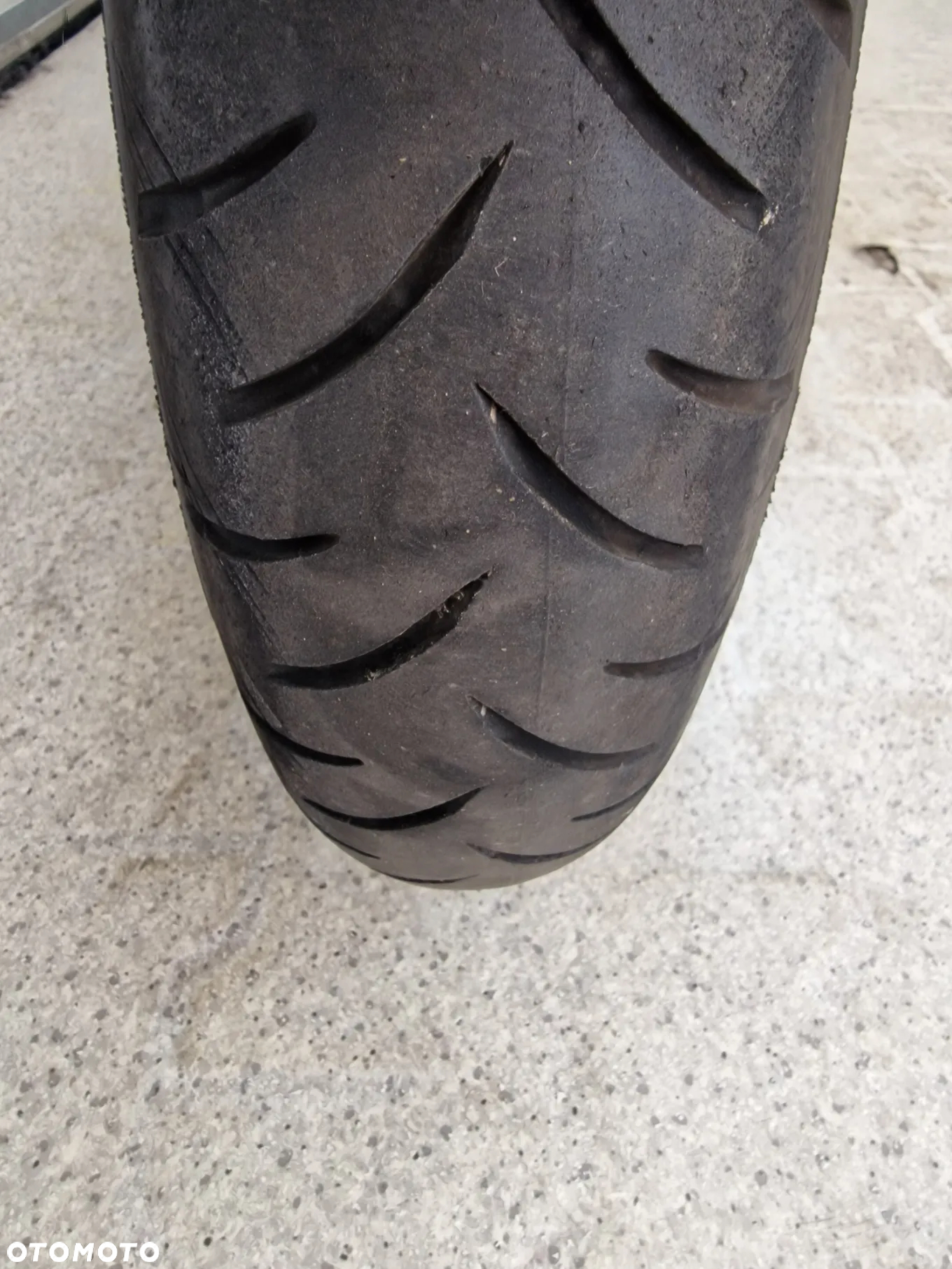 Suzuki Burgman - 12