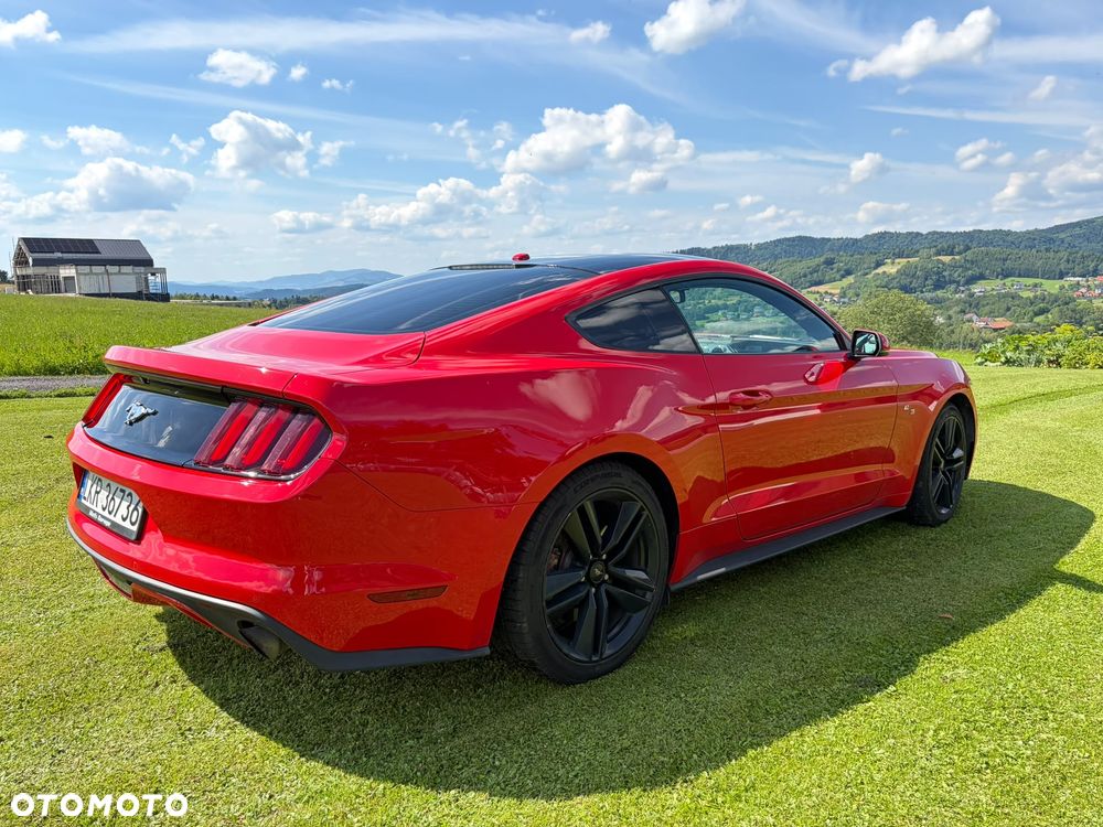 Ford Mustang - 3