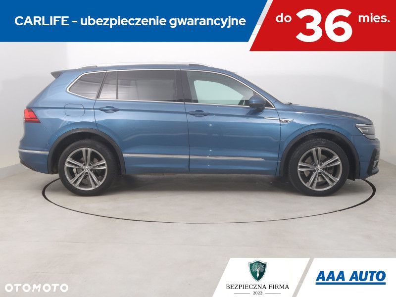 Volkswagen Tiguan Allspace - 8