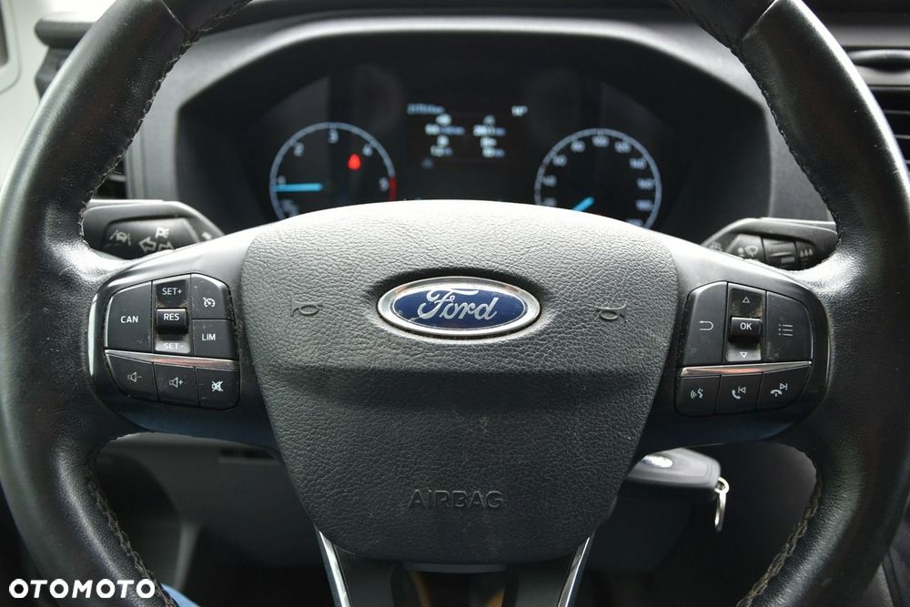 Ford Transit - 13