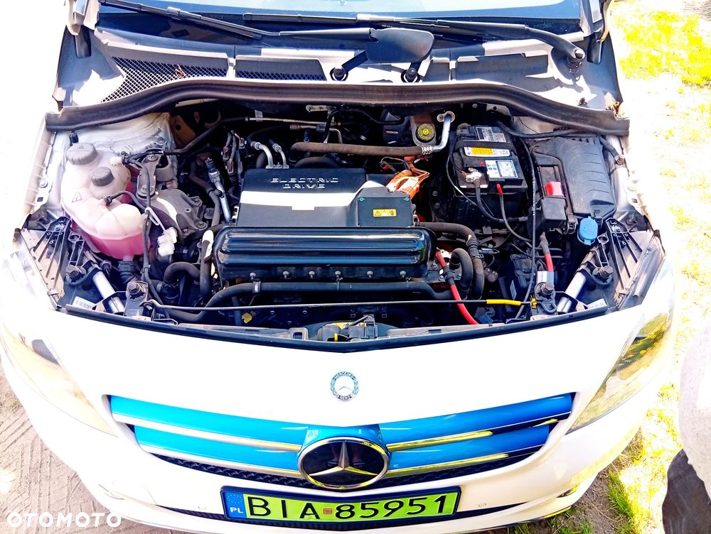 Mercedes-Benz Klasa B (Electric Drive) 250 e Urban - 20