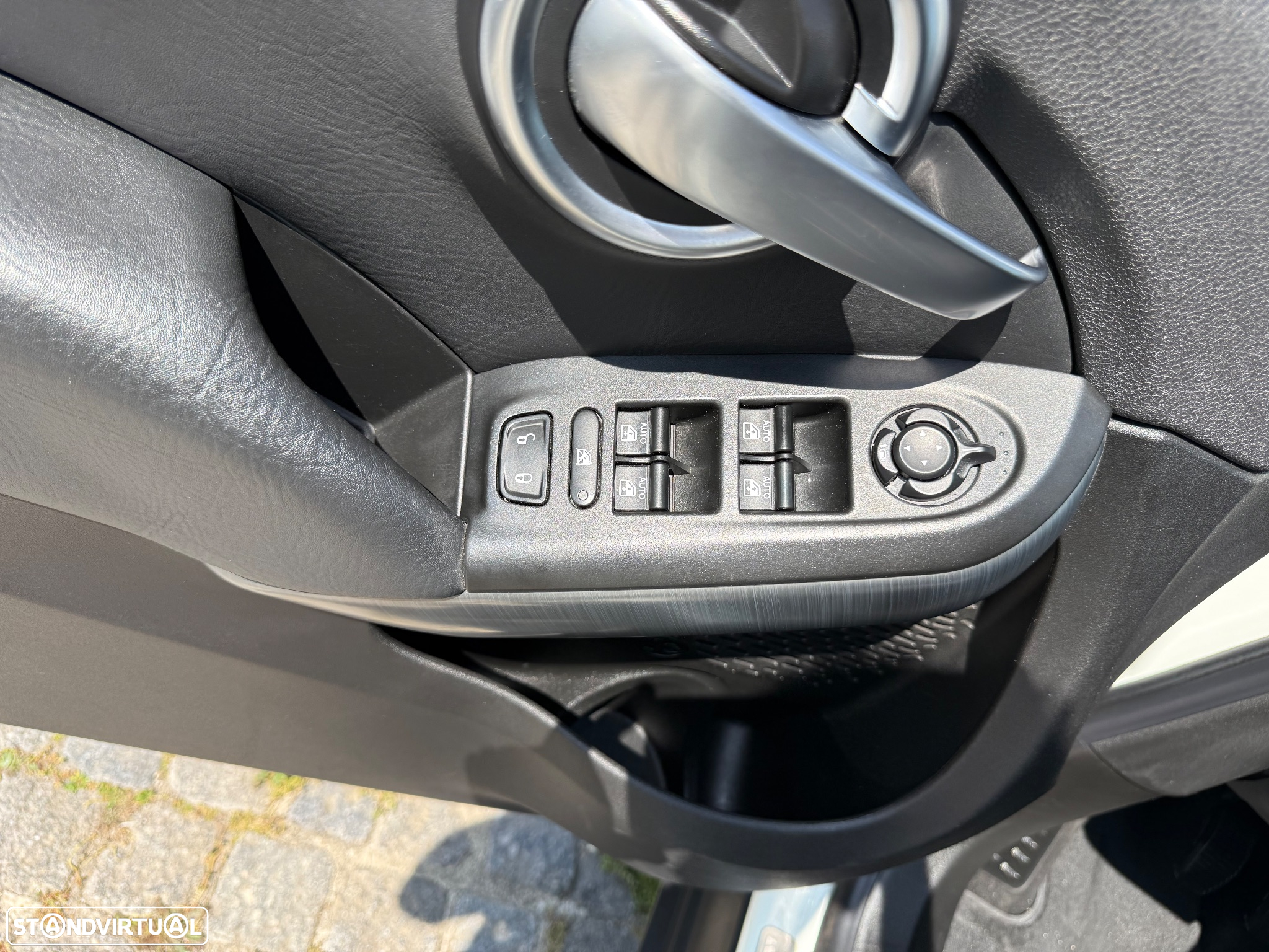 Fiat 500X 1.6 MJ City Cross S&S - 20