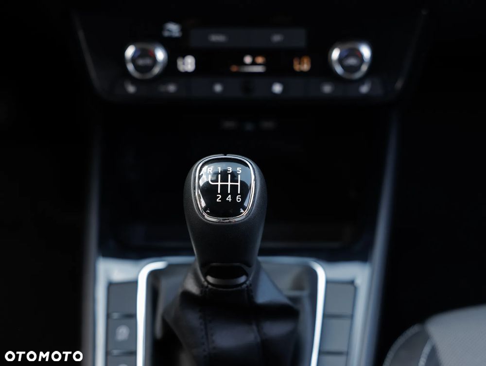 Skoda Fabia 1.0 TSI Selection - 20