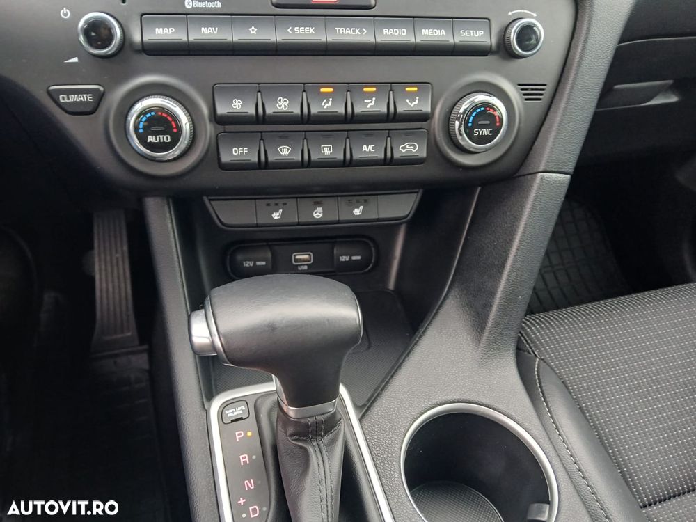 Kia Sportage 1.6 DSL MHEV 7DCT HP 4x4 Style - 10