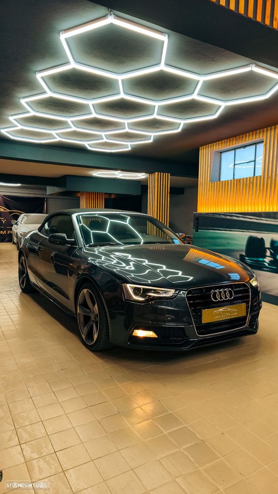 Audi A5 Cabrio 2.0 TDi Multitronic S-line - 2