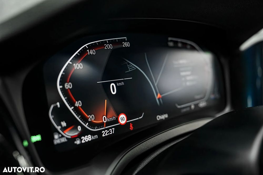 BMW Seria 3 318d Aut. Edition M Sport Shadow - 33