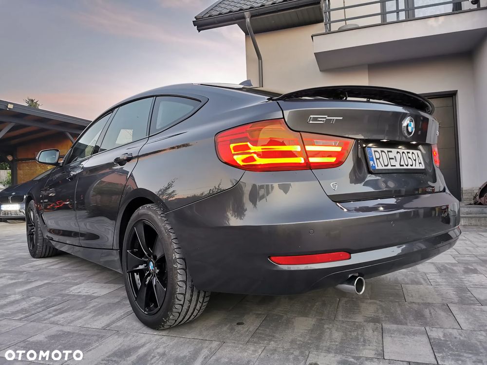 BMW Seria 3 - 36