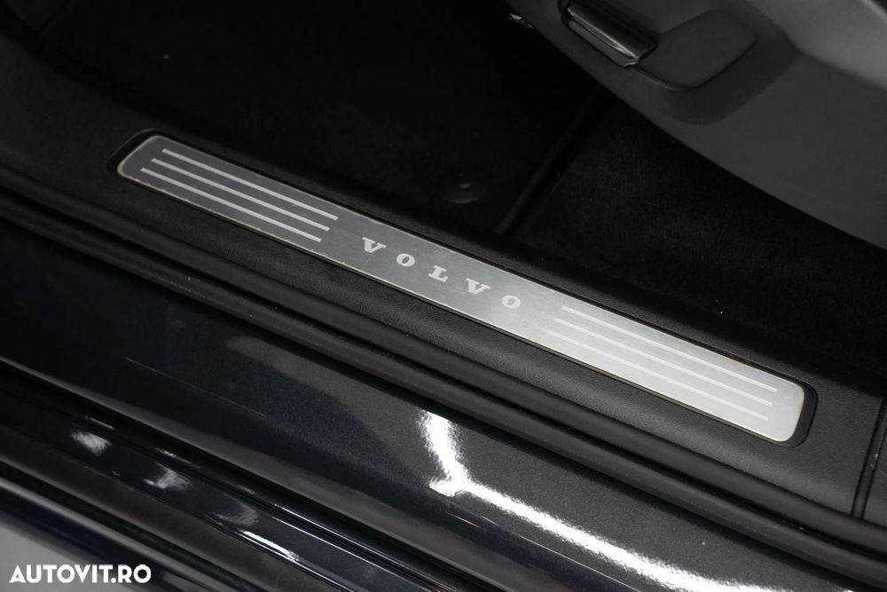 Volvo XC 90 B5 MHEV AWD 5 locuri Inscription - 24