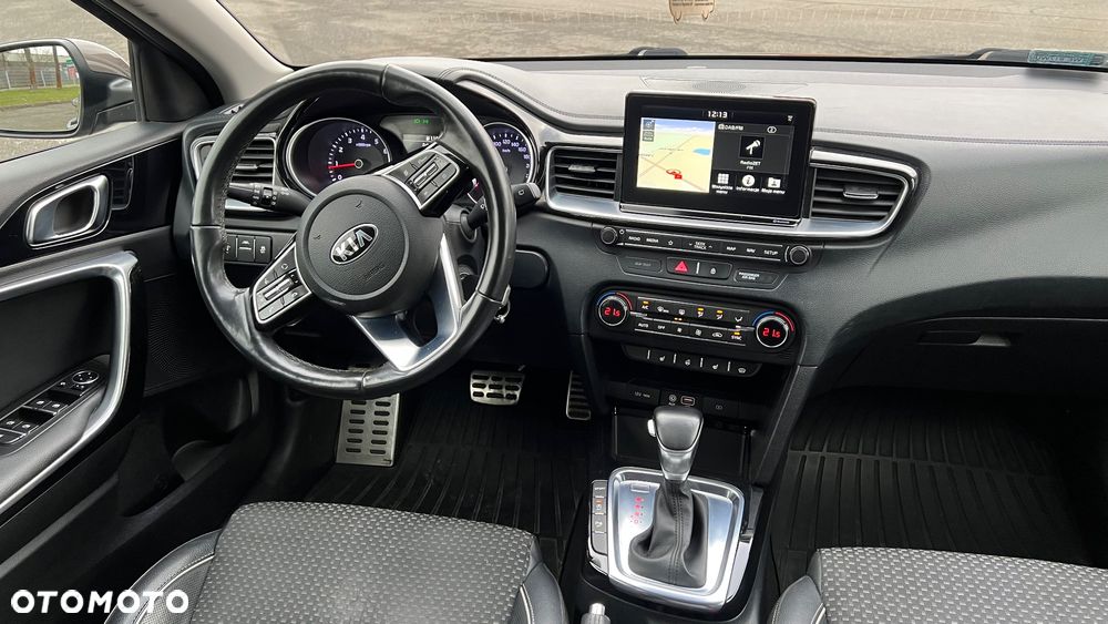 Kia Ceed 1.4 T-GDI L DCT - 11