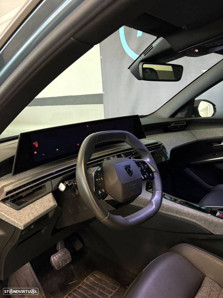 Peugeot E-5008 73 kWh Allure - 14