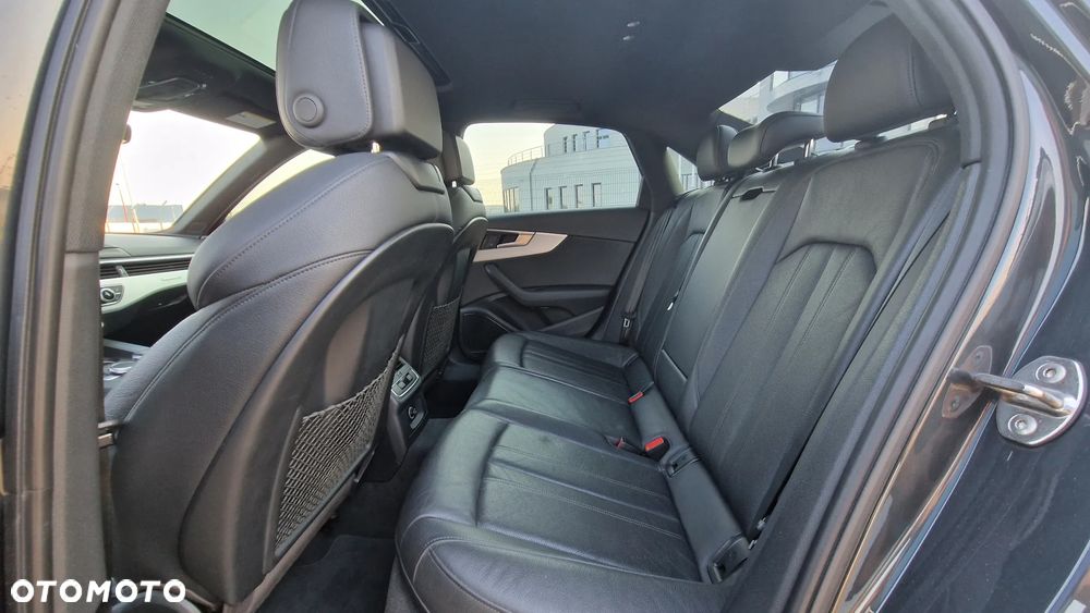 Audi A4 Limousine - 27