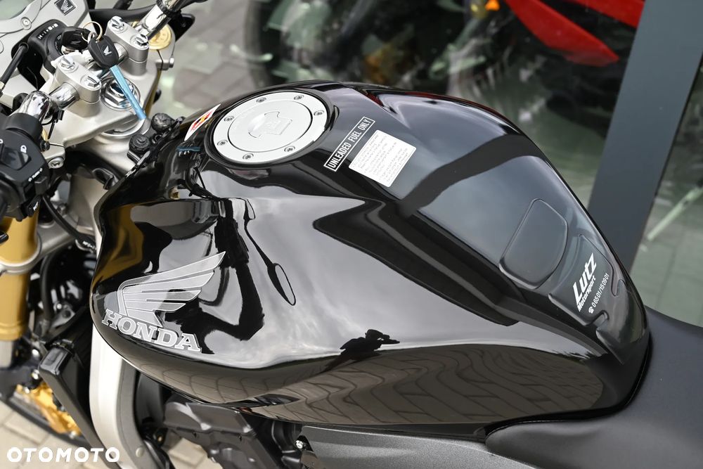 Honda Hornet - 14