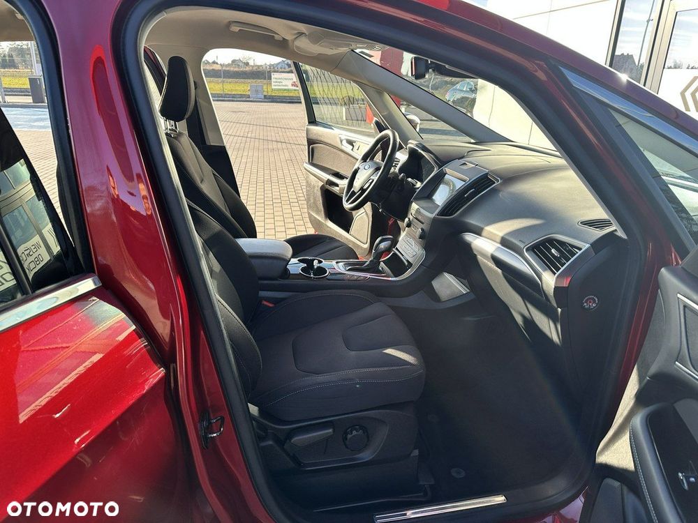 Ford S-Max 2.0 TDCi 4WD Titanium PowerShift - 15