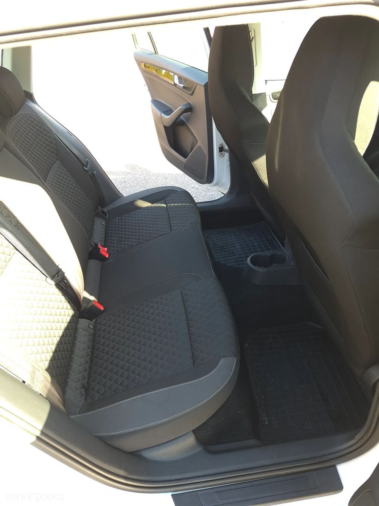 Skoda RAPID - 5