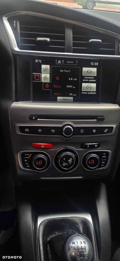 Citroën C4 PureTech e-THP 130 Exclusive - 26