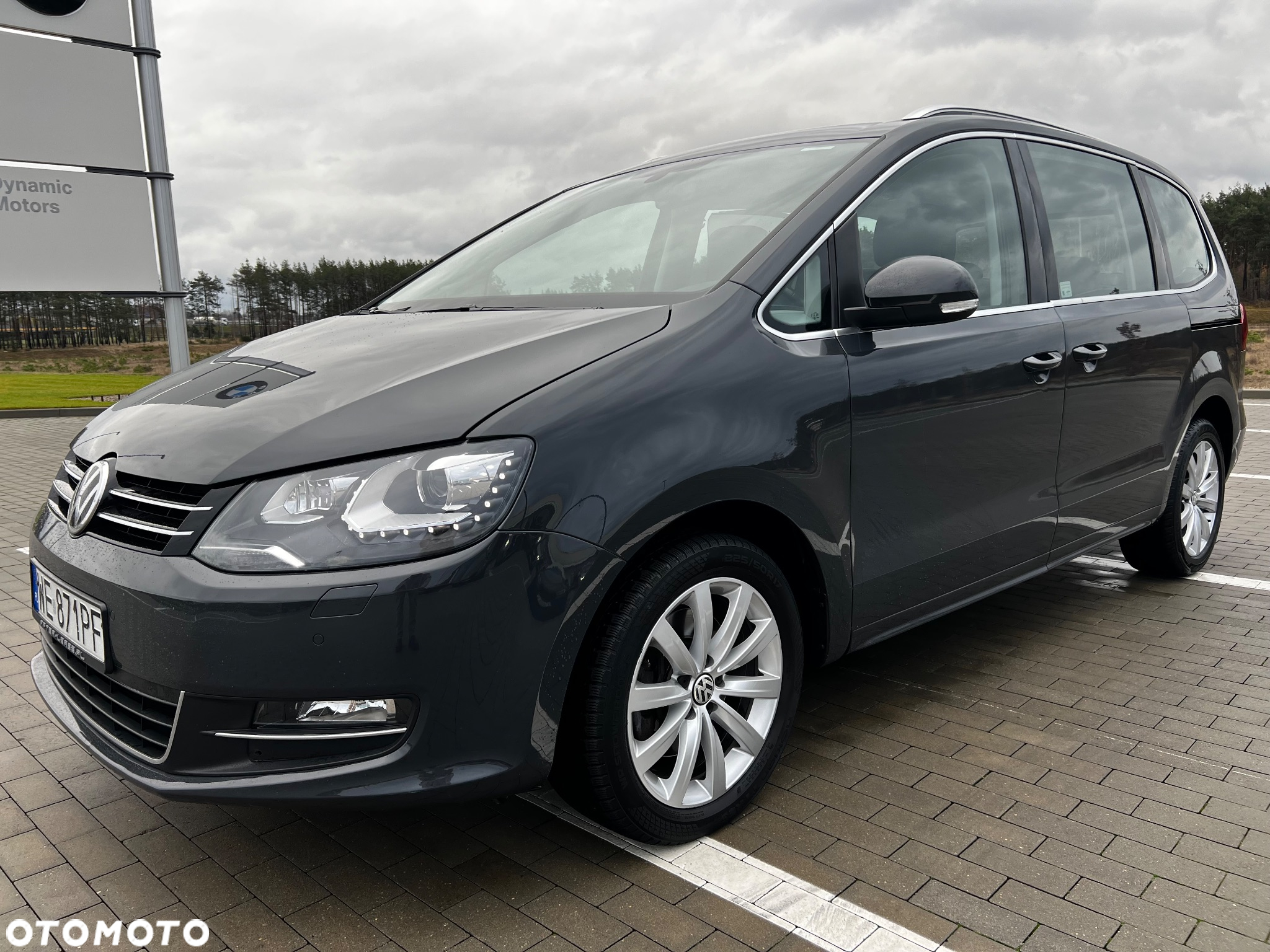 Volkswagen Sharan 2.0 TDI BMT Highline DSG - 4