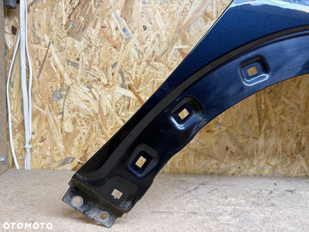 BŁOTNIK PRZÓD PRAWY PRZEDNI PRAWY KIA NIRO I GRANATOWY METALIK - 32