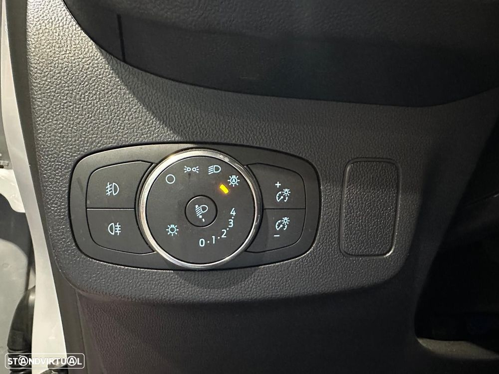 Ford Puma 1.0 EcoBoost Hybrid ST-LINE - 48