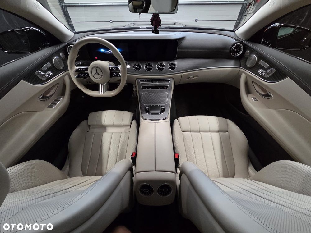 Mercedes-Benz Klasa E 220 d 4-Matic AMG - 14