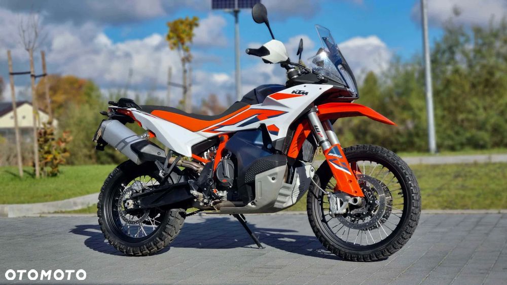 KTM Adventure - 12