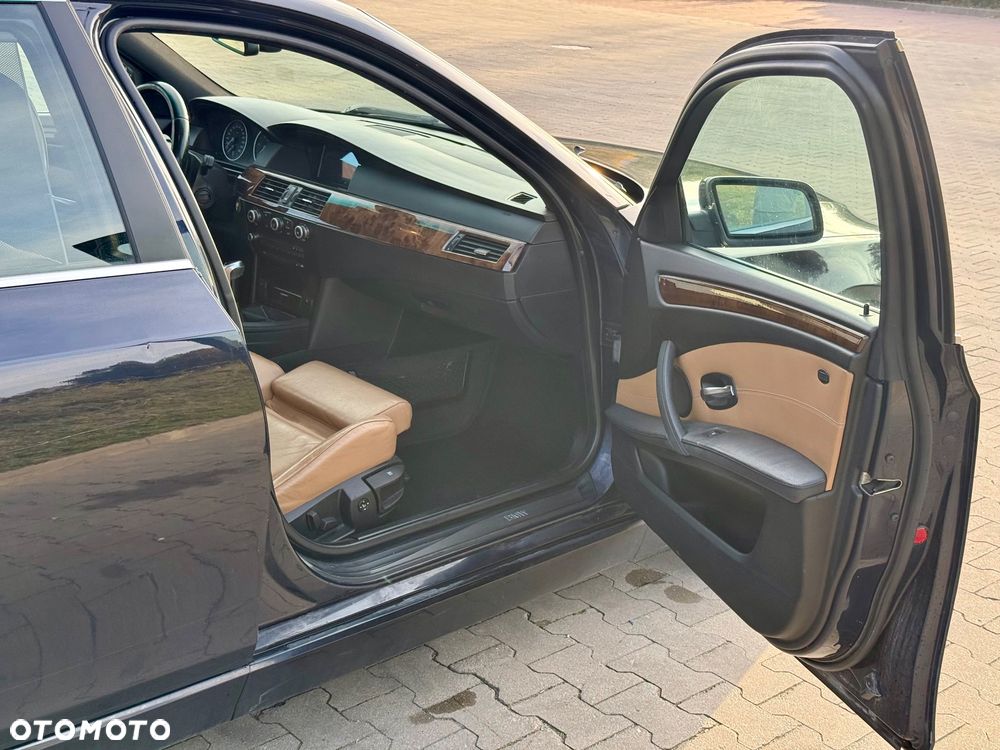 BMW Seria 5 - 14