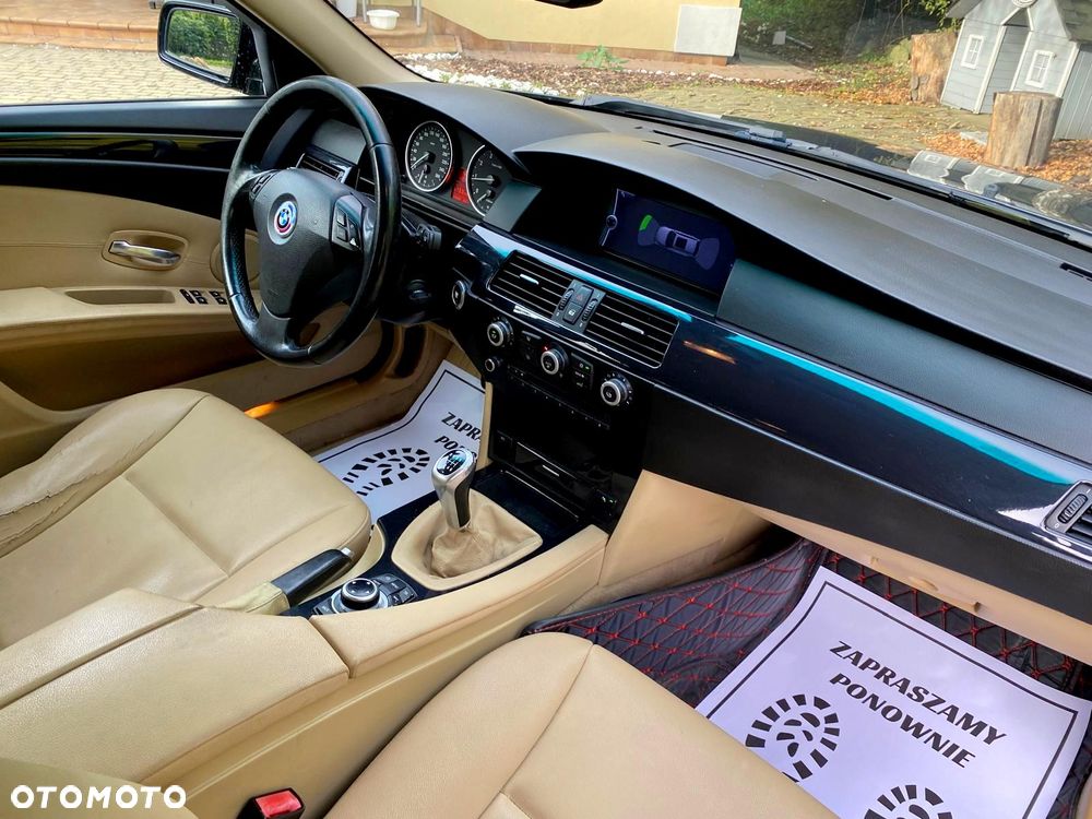 BMW Seria 5 520i Edition Exclusive - 22