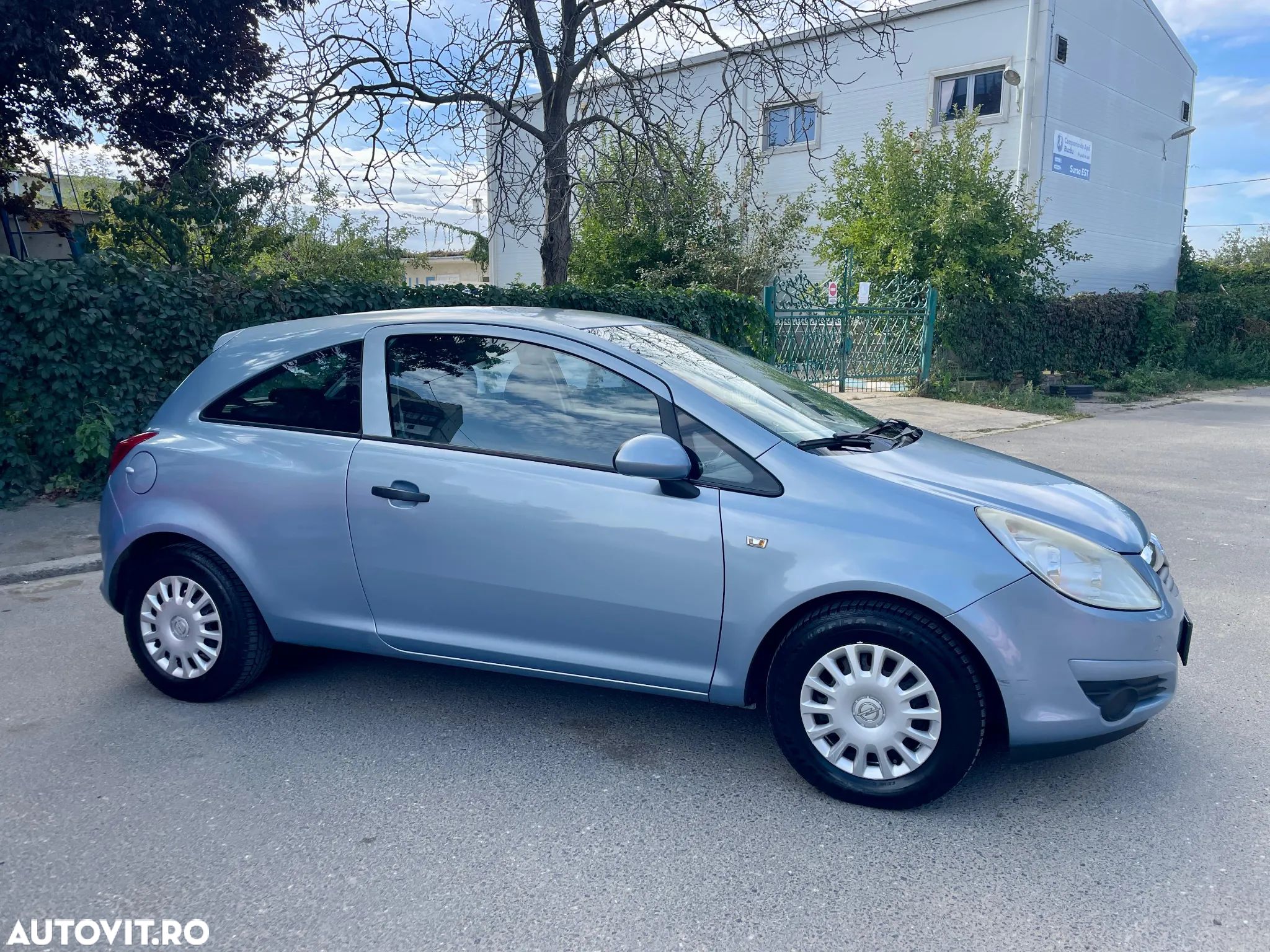 Opel Corsa 1.2 16V - 1