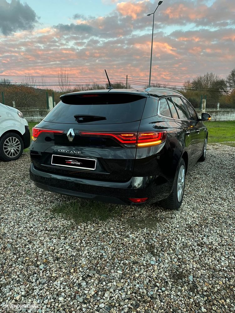 Renault Mégane Sport Tourer BLUE dCi 115 EDC BUSINESS EDITION - 2