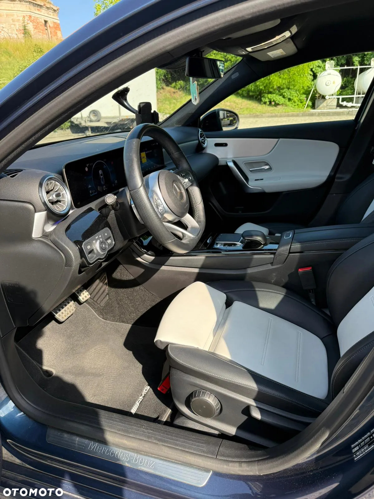 Mercedes-Benz Klasa A 180 AMG Line 7G-DCT - 9
