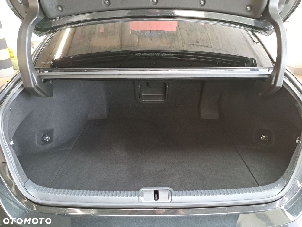 Lexus ES 300h Business Edition - 15