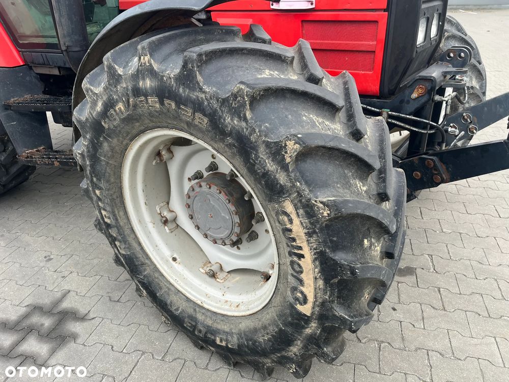 Massey Ferguson 6180 DynaShift - 9