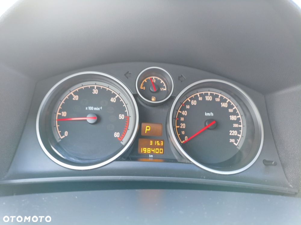 Opel Astra 1.9 CDTI DPF Automatik Cosmo - 18