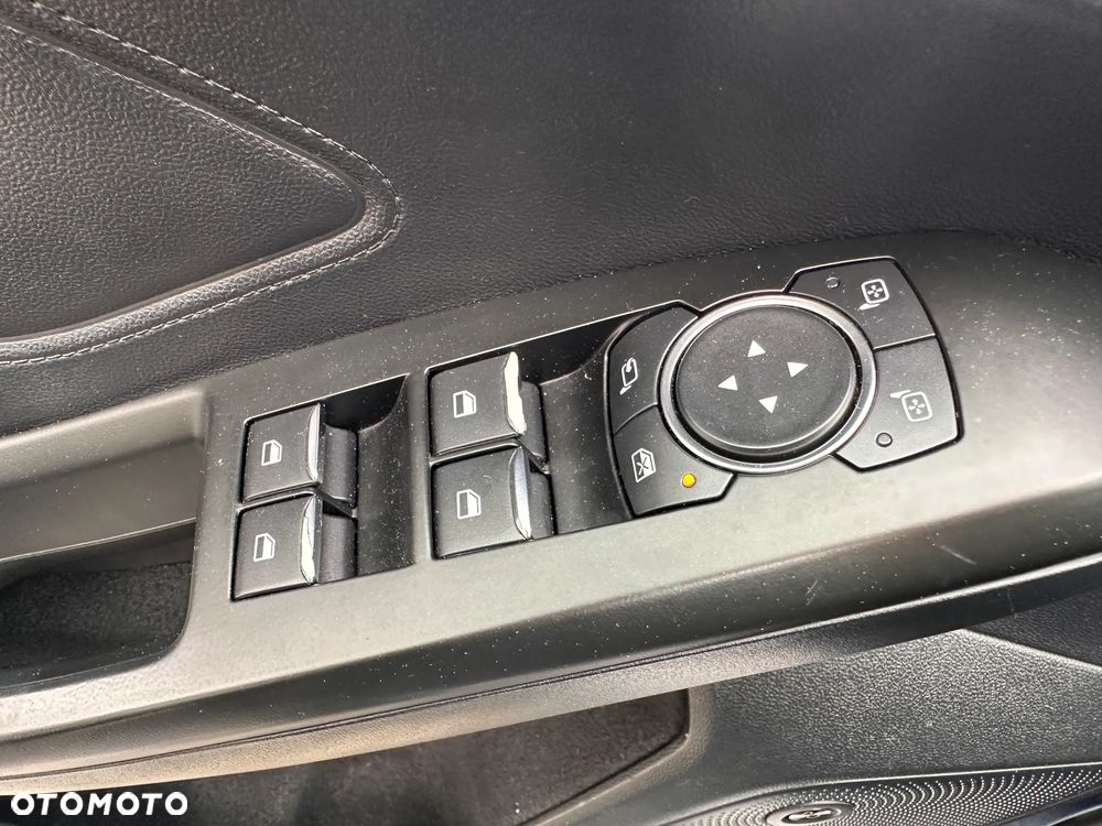 Ford Focus 1.5 EcoBlue Start-Stopp-System TITANIUM STYLE - 26