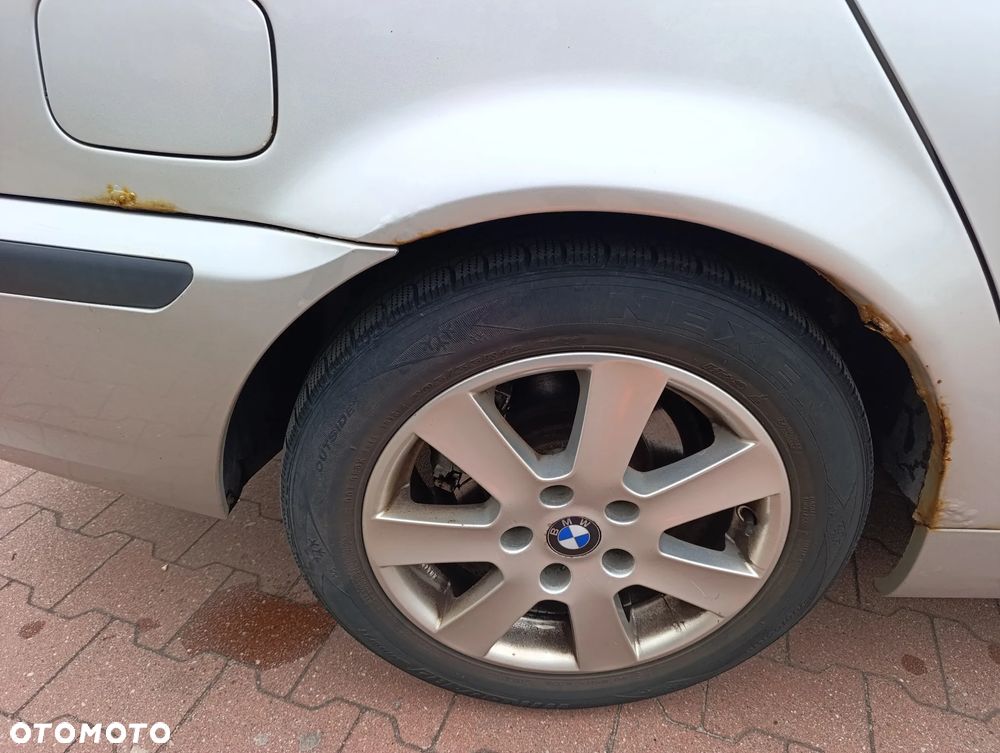 BMW Seria 3 316i - 13
