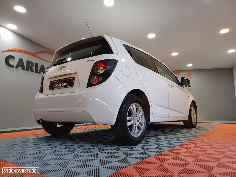 Chevrolet Aveo 1.2 LS - 8