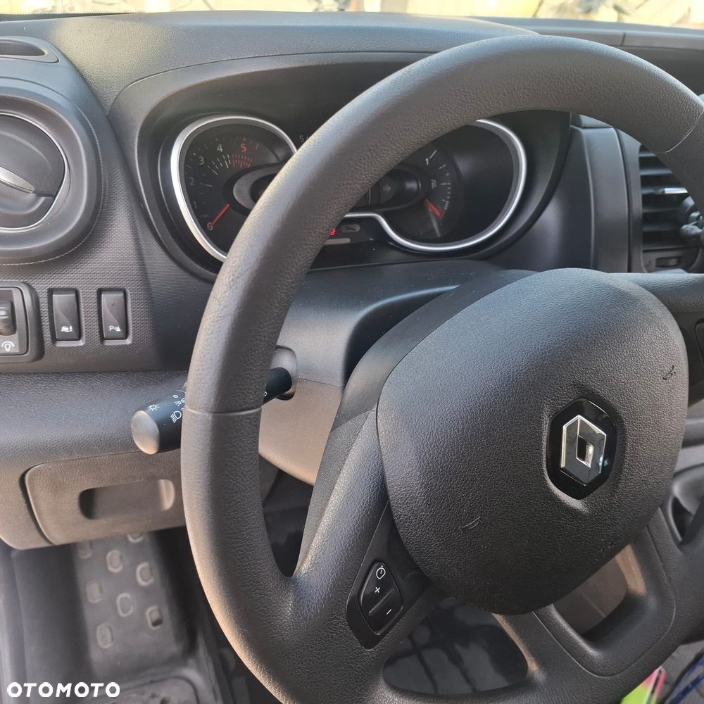 Renault Trafic - 7