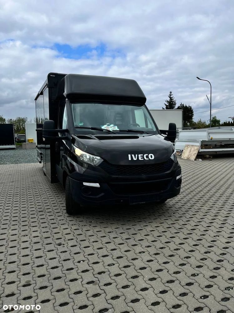 Iveco 35S18/P 3,0 l pneumatyczna tylna os. KURIER - 17