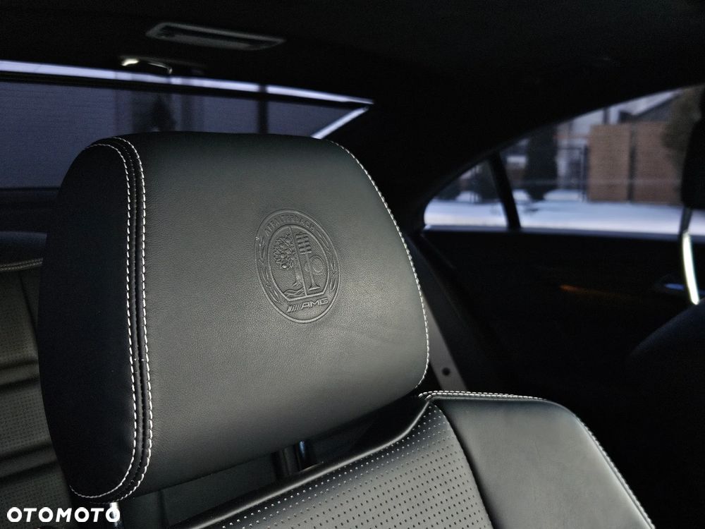 Mercedes-Benz CLS - 36
