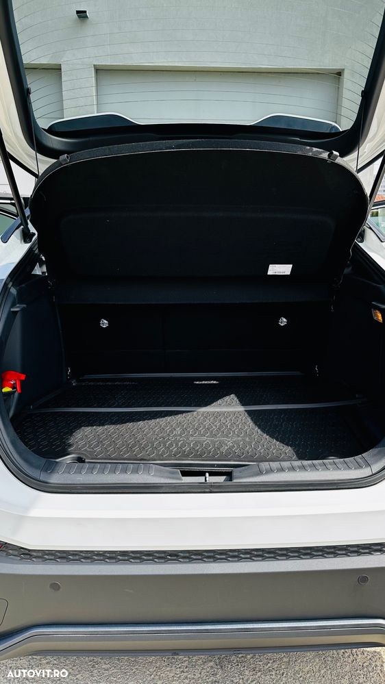 Toyota C-HR 2.0 HSD 184 CP 4x2 CVT Style - 10