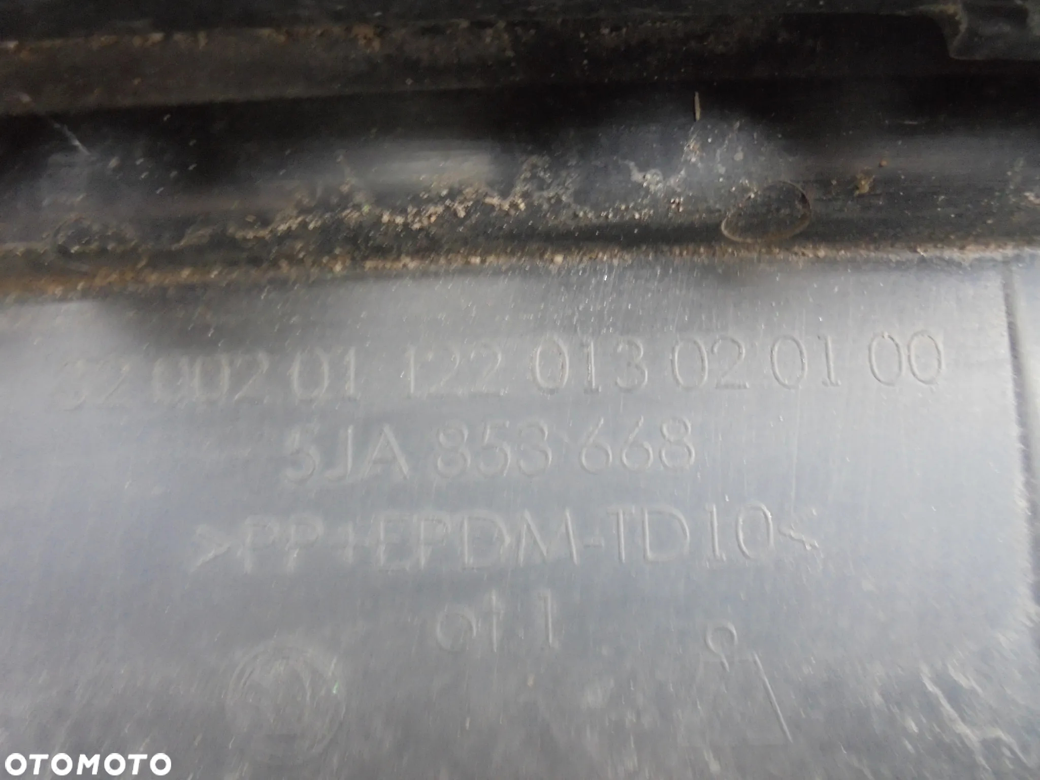 SKODA RAPID GRILL ATRAPA - 7