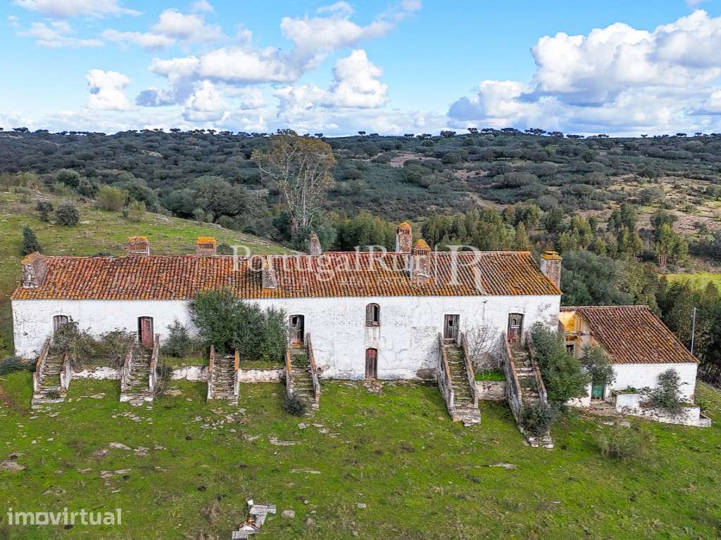 Quinta de 11 Hectares com aptidão para Hotel Rural - Grande imagem: 3/60