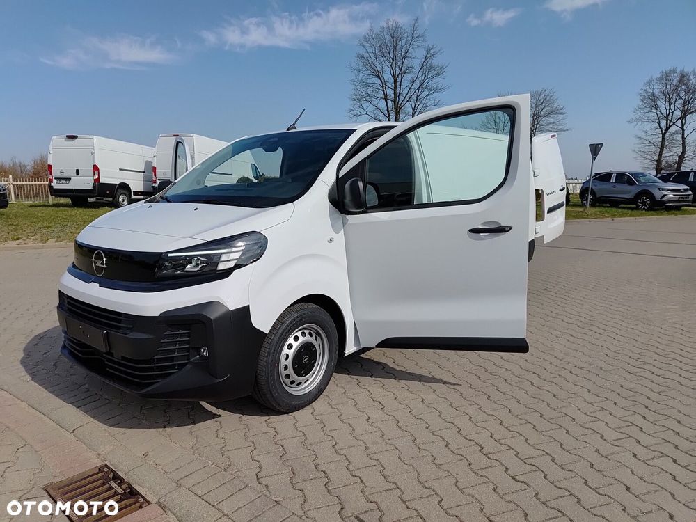 Opel Vivaro Vivaro Furgon XL Diesel 2.2 150 KM Manual - 18